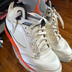 Jordan 5 shattered Backboard